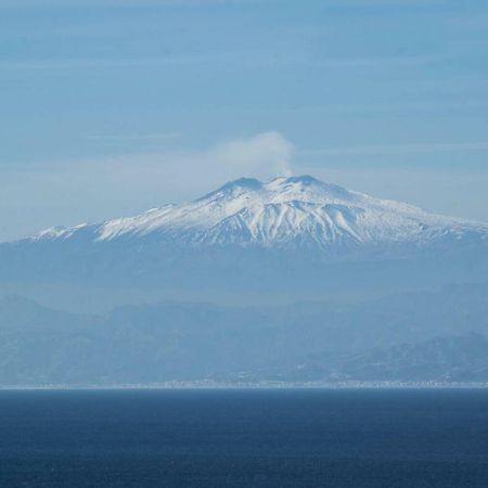 Il Tuo Letto Sullo Stretto Bed and Breakfast Ρέτζιο ντι Καλάμπρια Εξωτερικό φωτογραφία