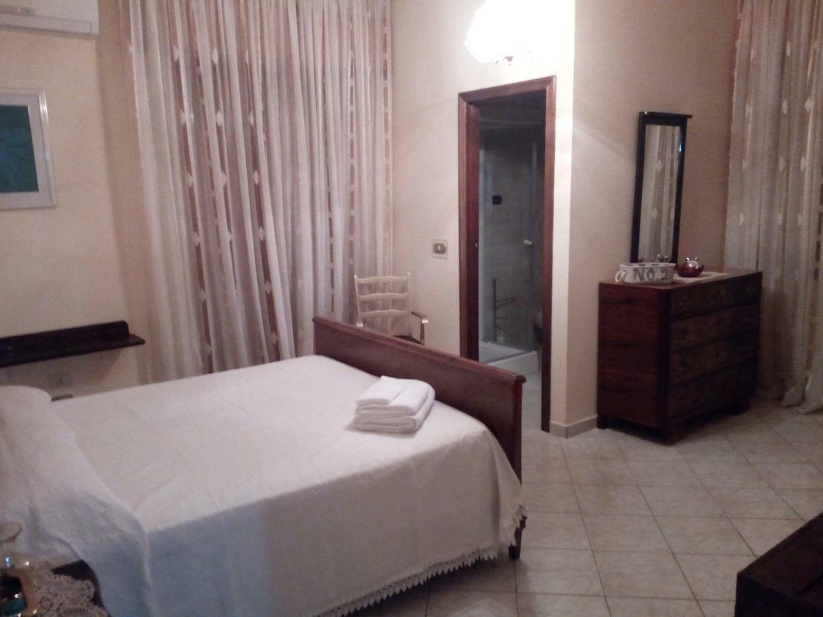 Il Tuo Letto Sullo Stretto Bed and Breakfast Ρέτζιο ντι Καλάμπρια Εξωτερικό φωτογραφία